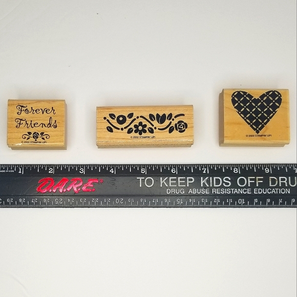 Stampin' Up! Retro 2002 Four Piece "Hearts & Posies" Wooden Rubber Stamps Set - Picture 5 of 7